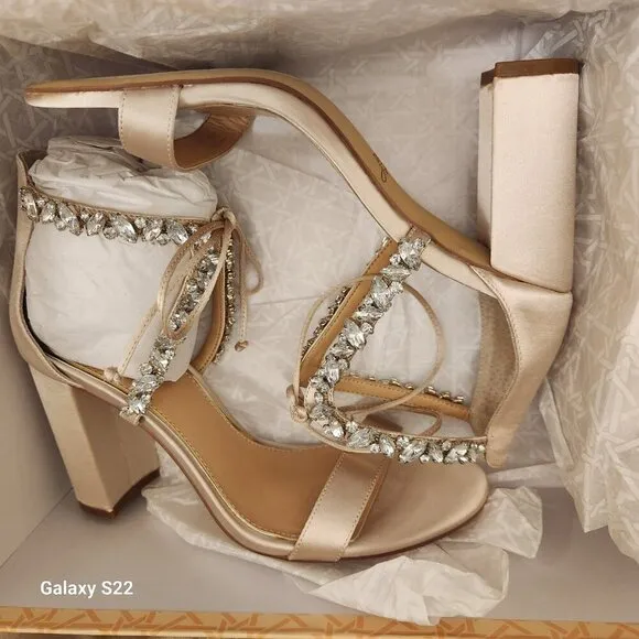 Jewel Badgley Mischka Satin Embellished Half block, Sandals. NIB. Size 6.5