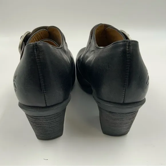 John Fluevog  Hopefuls Belief Black Leather  Buckled Shoes. Women’s Size 8.5.