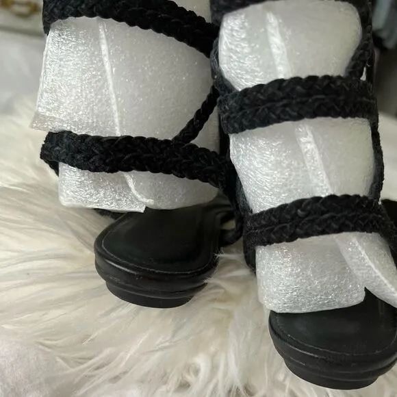 Joie  gladiator sandals