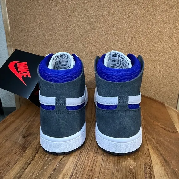 Jordan 1Air zoom comfort 2Brand new