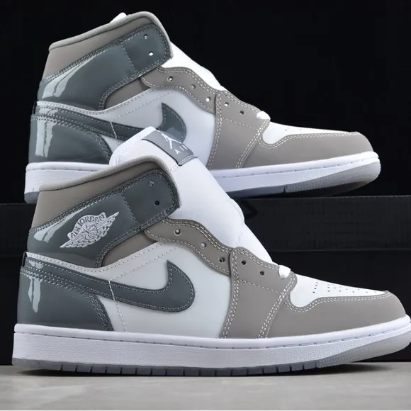 Jordan Men's Gray and White Sneakers