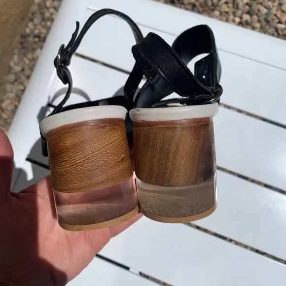 Justa Osadia designer sandals black and white leather size 40