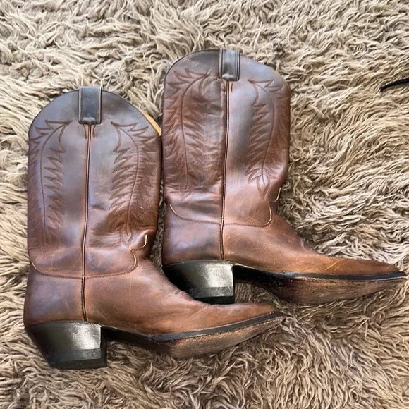 Justin Bay Apache Cowhide Foot L4935 Classic Western Boot Ladies 8 1/2C EUC $289