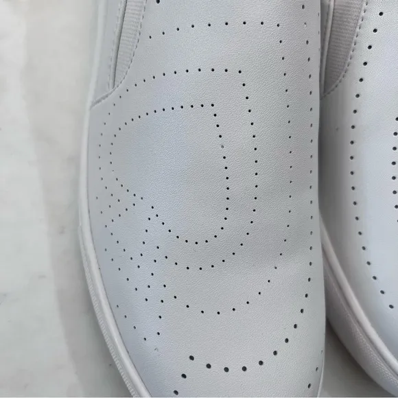 Kate Spade NEW Azores Slip-On Perforated Leather Sneakers Shoes White Size 7.5