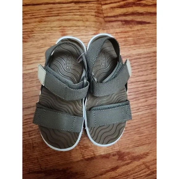 Keen Elle Backstrap Sandals Girls Kids 11 Tan Adjustable Open Toe NEW