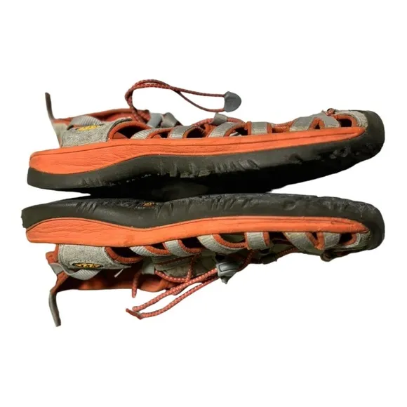 Keen Newport Closed Toe Sport Sandals Size 9 Orange Waterproof Hiking Sandals