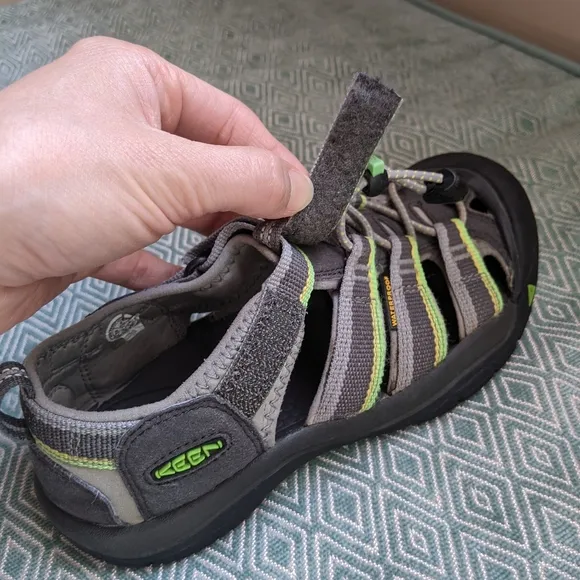 Keen Newport H2 Youth Sandals in Gray &amp; Green