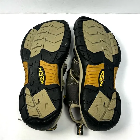 Keen Whisper Sandals Sz 10.5‎