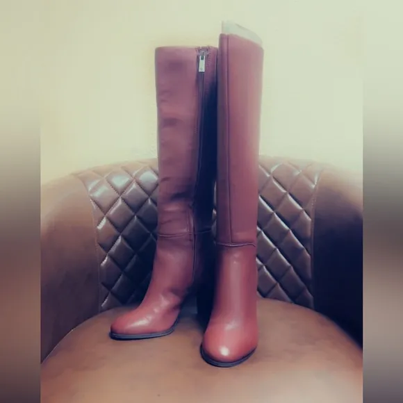 Kenneth Cole New York Womens Burgundy Red Zip-Up High Heel Riding Boots