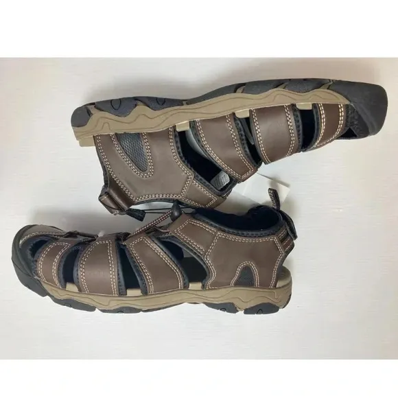 Khombu Men's Closed Toe Sandals Size 12