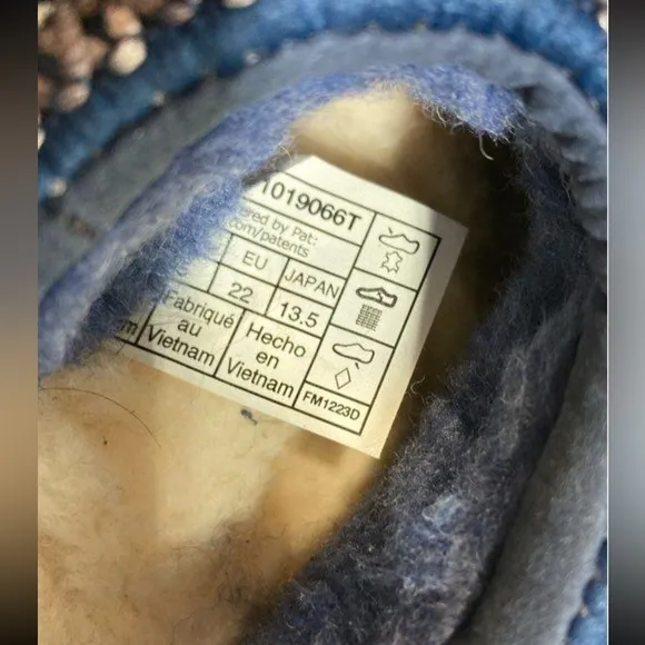Kids Girl’s Toddler UGG Tasman II Blue Suede Slip-On Shoes Size 6