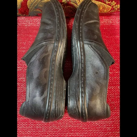 Klogs moxy black camo nurse healtcare workers shoes size 10w