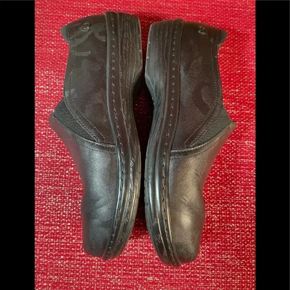 Klogs moxy black camo nurse healtcare workers shoes size 10w