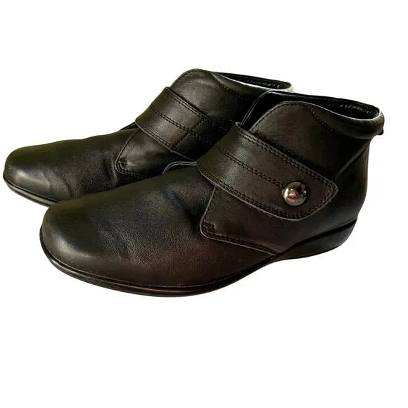 Klouds Australia Willough Black Leather Comfort Shoes Booties Size 7 Wide