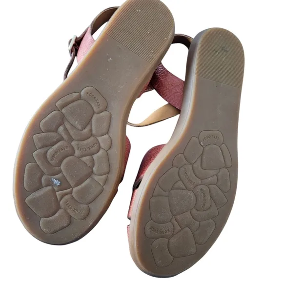 Kork-ease brown close toe fisherman sandals size 7/38