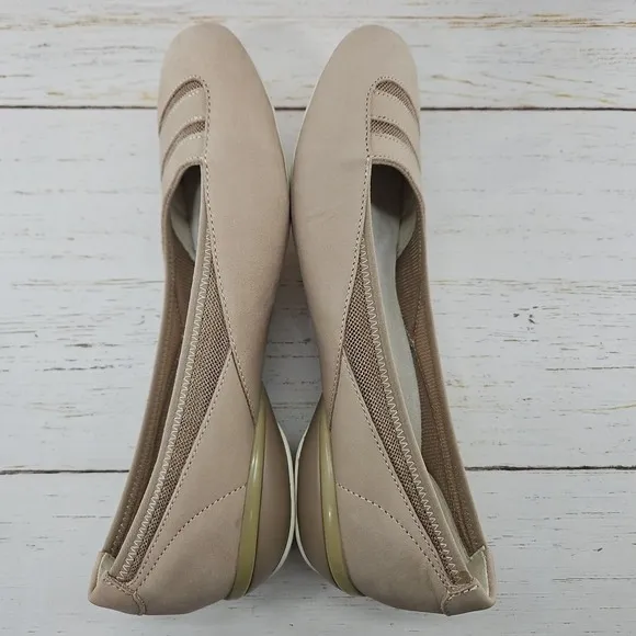 Kuru Grace Womens Size 8 Tan Beige Loafers Flats Shoes Leather Slip On Orthotic