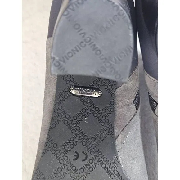ladies Whitney boots  Nwb
