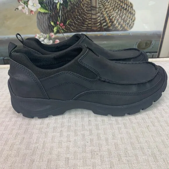 Lands End Mens Size 10.5 Black Leather Low Top All Weather Slip-On Casual Shoes