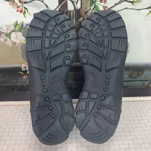 Lands End Mens Size 10.5 Black Leather Low Top All Weather Slip-On Casual Shoes