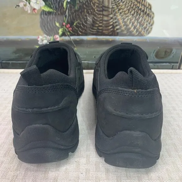 Lands End Mens Size 10.5 Black Leather Low Top All Weather Slip-On Casual Shoes