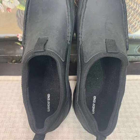 Lands End Mens Size 10.5 Black Leather Low Top All Weather Slip-On Casual Shoes