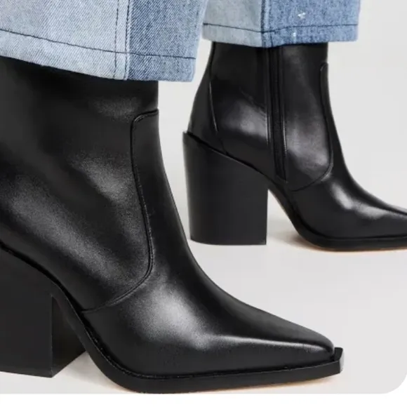 Larroude James Black Leather Boots... Size 6.5