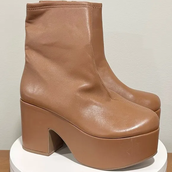 🌹LARROUDE🌹 Miso Platform Boot In Caramel Stretch Leather Size: 9.5