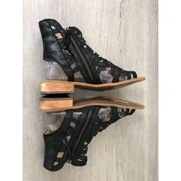 Latigo Ramen Womens Sandal 8.5 Black Leather Slip On Ankle Strap Caged Gladiator