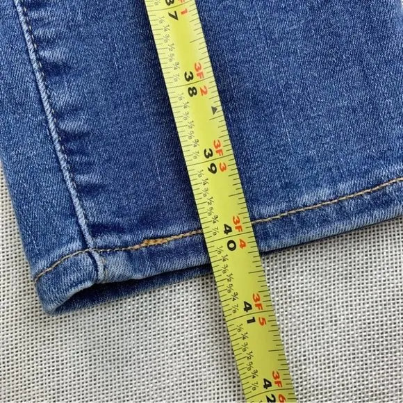 Levi’s Women's Plus Size 720 High-Rise Super Skinny Jeans Size 22W