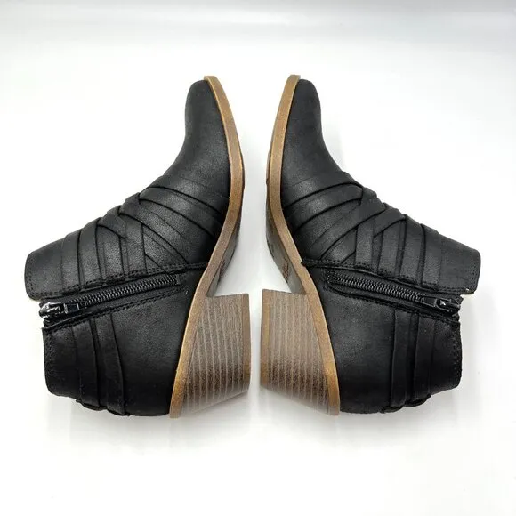Lifestride Womens Size 6 Black Faux Vegan Leather Ankle Boots Booties Shoes