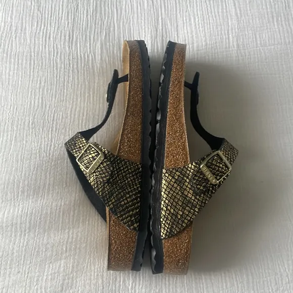 Like New! Birkenstock Women's Metallic Python Gizeh Toe-Post Sandal Sz 40