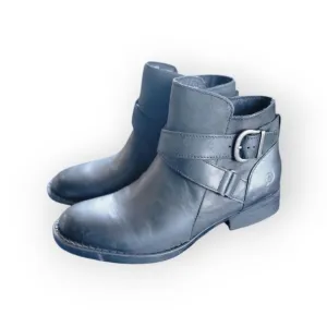 Like New Condition Women's Born Chaval Boots Size 6M