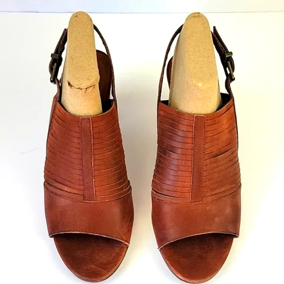 Lucky Brand Jorelie Sandals Plum Brown Size 9.5