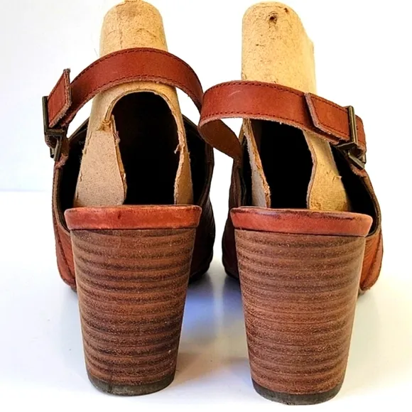 Lucky Brand Jorelie Sandals Plum Brown Size 9.5
