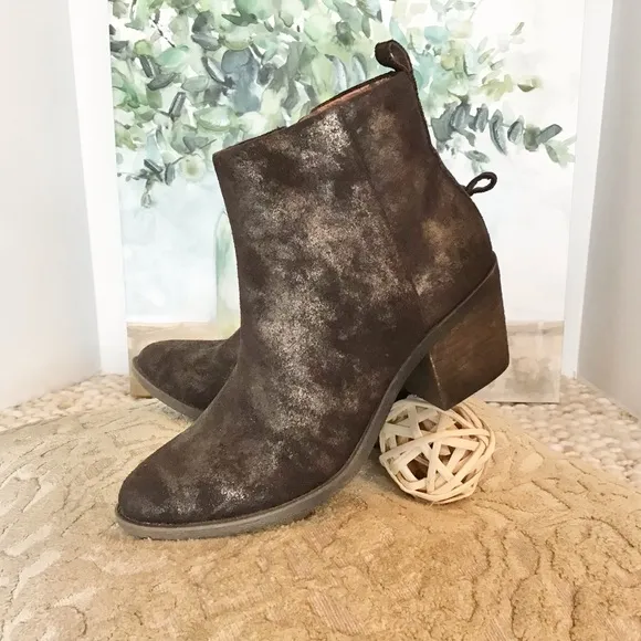 Lucky Brand Natania Ankle Boot Bracken Brown Suede Size 7.5