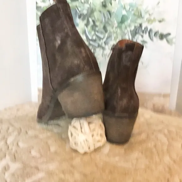 Lucky Brand Natania Ankle Boot Bracken Brown Suede Size 7.5