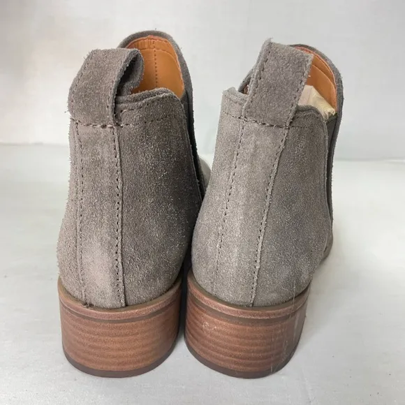 LUCKY BRAND Womens Gray Round Toe‎ Stacked Heel Slip On Leather Booties