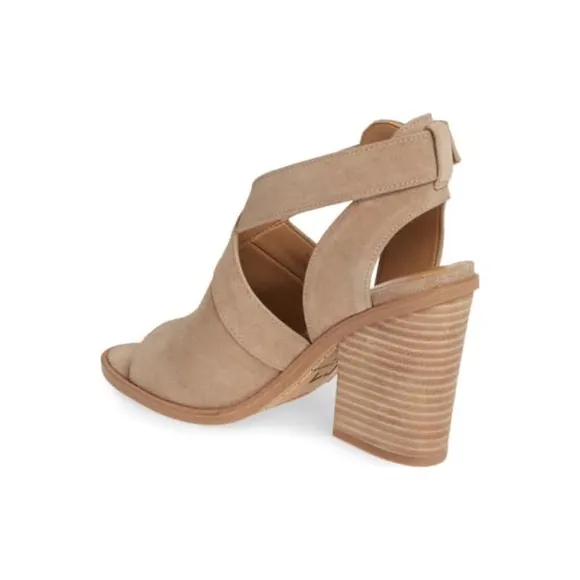 MARC FISHER | Vega Sandals