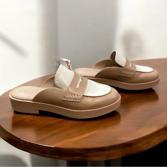 Marc Fisher Women's Burlesk Loafer Mule Size 6.5 Natural Tan White Slip-on