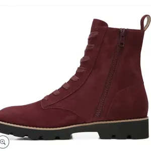 ✅Maroon Vionic or Suede Lace-Up Boots -Lani size 6
