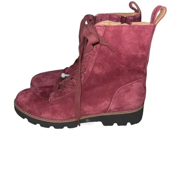 ✅Maroon Vionic or Suede Lace-Up Boots -Lani size 6