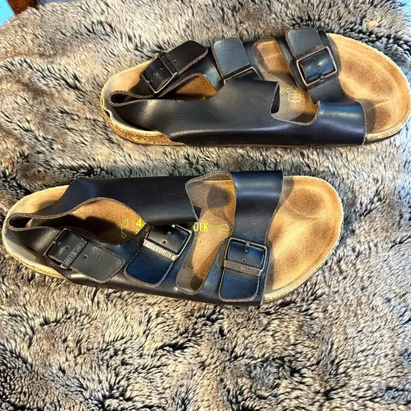 Men’s Birkenstocks Soft Foot Bed Milano Dark Brown Adjustable Buckle Sandals, 10