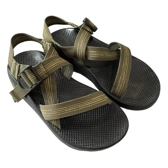 Men’s Chaco Sandals 9 EUC