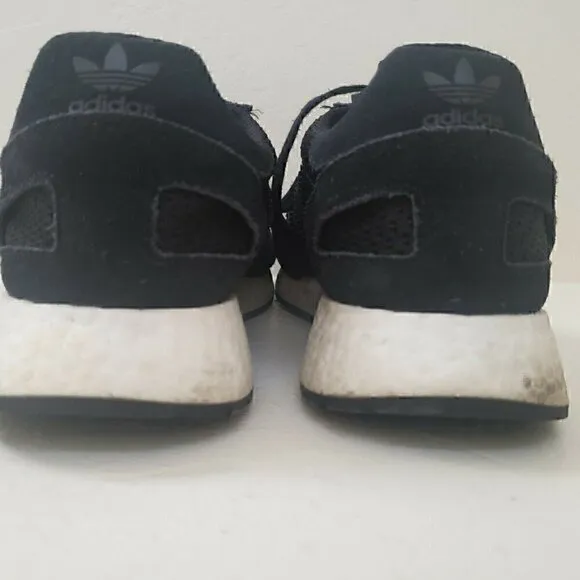 Men's Pre Own Adidas Boost black white Shoes 11.5