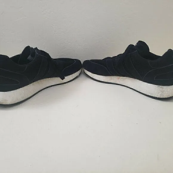 Men's Pre Own Adidas Boost black white Shoes 11.5