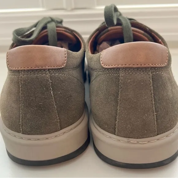 MENS SHOES SIZE 11.5 M OLIVE SUEDE AND SHEEPSKIN LACE UP JOHNSTON &amp; MURPHY