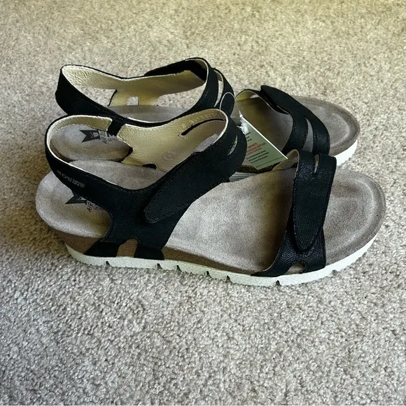 Mephisto Emelia Women's Black Leather Platform Wedge Sandals Size 41 US Size 11