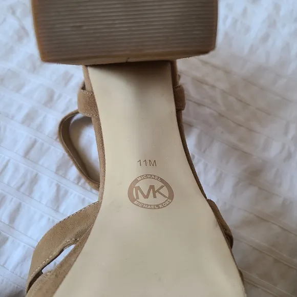 MICHAEL by Michael Kors platform suede women's sandals size 11 tan brown…