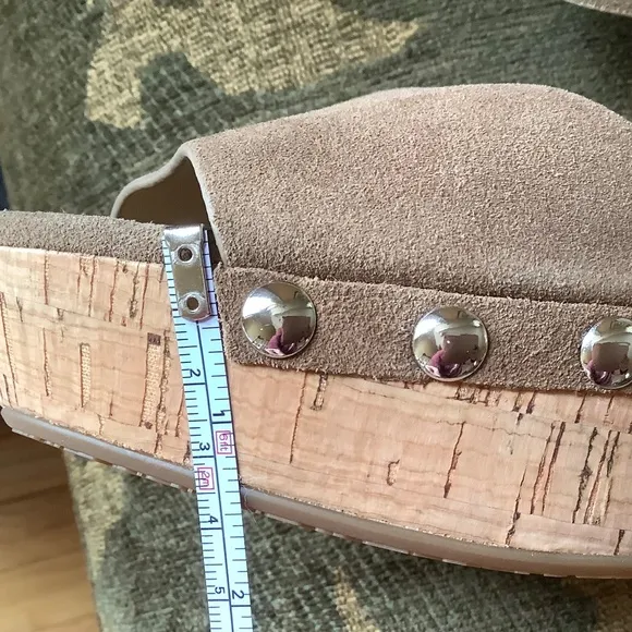 Michael Kors Hayden Open Toe Suede Platform Sandals Desert SZ 9.5