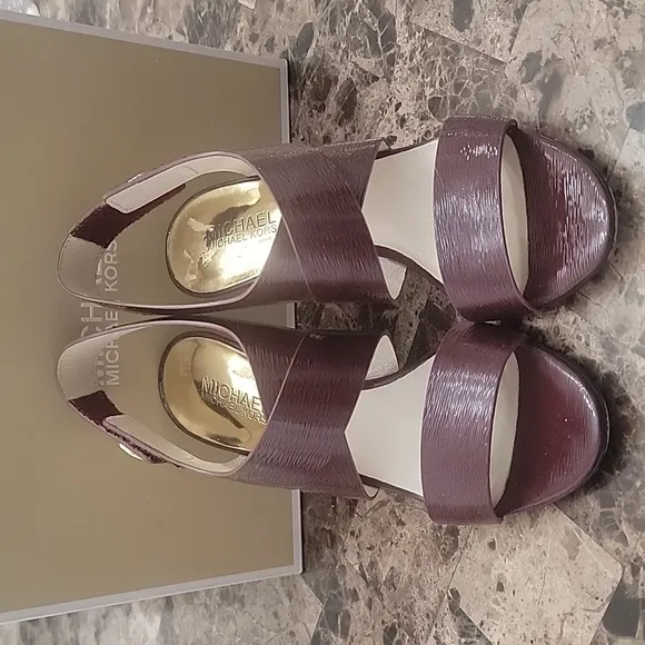 Michael Kors Joselle Open Toe Merlot Leather Heel Sandals 8M